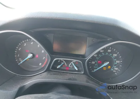 2013 Ford Focus Titanium z USA, uszkodzony, nr VIN 1FADP3J23DL175738